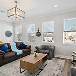 Gorgeous Brand New 5Br With Parking!