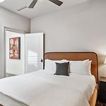 The Mary Beth Hotel & Gallery