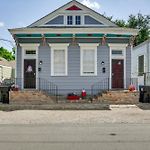 Walk To Magazine St: Nola House In Irish Channel!