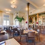 Royal Elysian Guesthouse