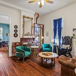 Site 61 Guesthouse