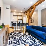New Orleans Luxury Rentals - The Oak