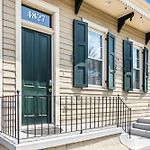 4Br Luxury Uptown Retreat W Private Heated Pool