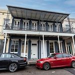 Magazine St Balcony Condo W Private Entrance