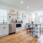 Home Near St Charles 10 Min From French Quarter