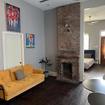 Modern Condo 3