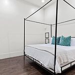 Group-Friendly Nola Suite Near Bourbon