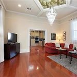 Modern 4Br Retreat Walk To Downtown New Orleans
