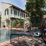 Audubon Cottages