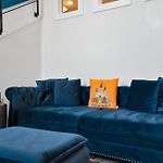 Modern Loft Near French Quarter W Free Parking