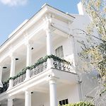 Henry Howard Hotel