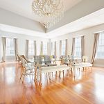Sonder Baronne Manor