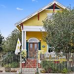 Auld Sweet Olive Bed And Breakfast