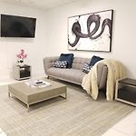 7 Br- Sleeps 15! Famous Lakefront Amazing Property!