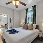 New Orleans Retreat W Backyard Fire Pit