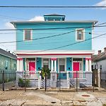 Urban 3 Bedroom Local Art Filled Frenchman Oasis
