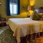 The Dragonfly Treme-Historic Guesthouse-Near French Quarter