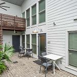Moon 401 - Half Moon Suite - 2Br - 2 Bath