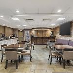 Best Western Plus St. Christopher Hotel