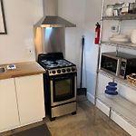 River Breeze Quiet & Modern Black Pearl Apartment