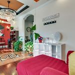 5 Mi To Bourbon St: Nola Home W/ Fenced Yard!