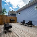 St Philip Gem 5 Bed-5 Bath Steps To Fq - Monthly