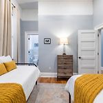 Governors Apartment Across From French Quarter