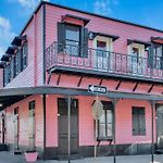 Barbie Dream Suite W Hot Tub Sauna Near Fq