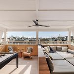 Modern New Homes Heated Pools And Spas