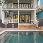 Grand Lush Home With Heated Pool