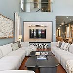 Designer Home On Magazine Pool And Spa