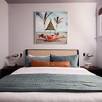 Remodeled Magazine Oasis Shared Heated Pool&Spa