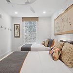 Stylish Cbd Hotel Suite Near French Quarter