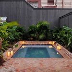 Lush Garden District Suite & Shared Outdoor Space