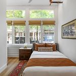 Spacious Cbd Hotel Suites Near French Quarter