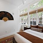 Spacious Cbd Hotel Suites Near French Quarter