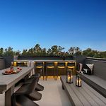 Bywater Retreat With Heated Pool And Roof Deck