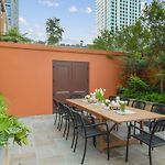 Historic Cbd Townhomes With Courtyard