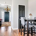 Duplex On Dixon
