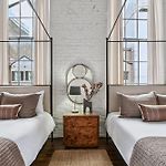 Chic Renovated Condo Suite Fq-Casino