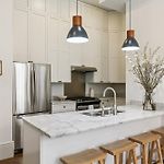Space & Luxury In Cbd Steps To Fq