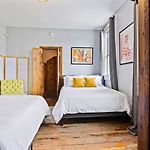 Historic Treme Creole Cottage 3 Bed-2 Bath