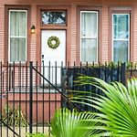Governors Apartment Across From French Quarter