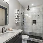 14Br Downtown Combo & Shared Seasonal Pool