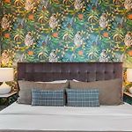 14Br Downtown Combo & Shared Seasonal Pool