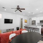 Artist Jazz Suite Office Fq Walk