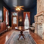 Historic Villa Steps From French Quarter