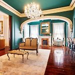 Opulent Historic Villa W Heated Pool 5Br 6Ba