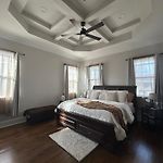 Lux Nola Haven