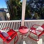 Boutique Guesthouse Double Queen Balcony And Pool